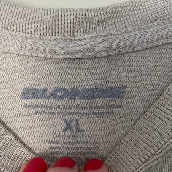 “Blondie” Oversized Vintage Style Band Tee - Picture 3 of 6